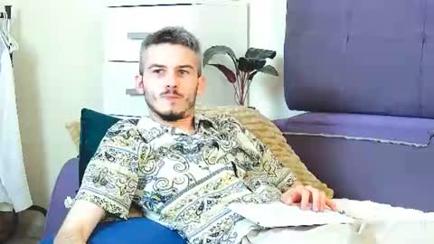 magic_storms online show from July 18, 5:47 am
