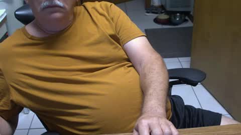 majormike34 online show from July 23, 3:37 am