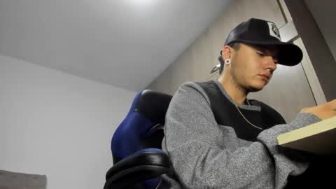 ADAM         online show from November 4, 2:23 am