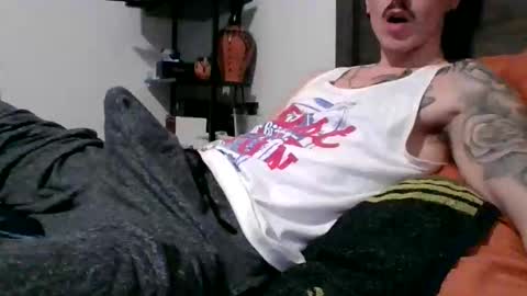 Men online show from March 24, 2:33 pm