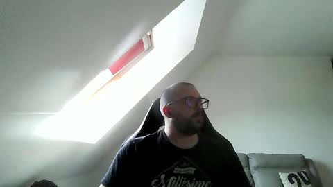 breton online show from June 27, 7:44 am
