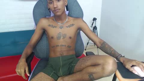 man_san11 online show from March 5, 5:08 pm