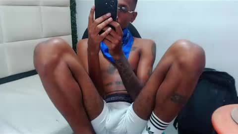 man_san11 online show from February 20, 3:30 pm