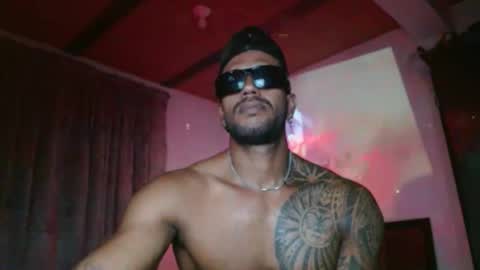 Manolo online show from November 4, 12:33 am