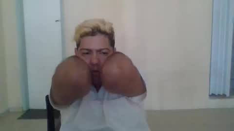 manuelaponte0310 online show from November 11, 2:44 pm