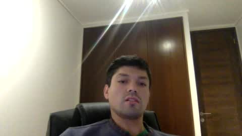 manuelgasdcon online show from June 18, 10:15 pm