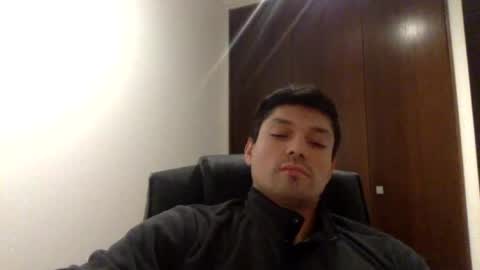 manuelgasdcon online show from June 24, 1:19 am