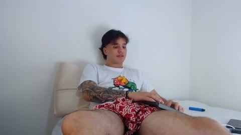 Manuel online show from June 14, 1:14 am