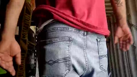 Ernesto online show from February 1, 5:22 pm