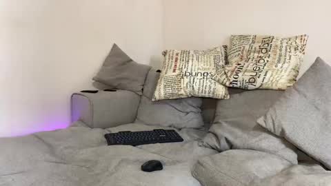 alex marvelxx online show from April 3, 6:43 am