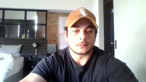 marcelpret20 online show from June 4, 1:17 pm