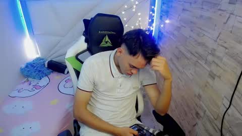 marco_jrs online show from January 7, 12:48 pm