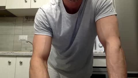 Marco online show from February 20, 3:01 am