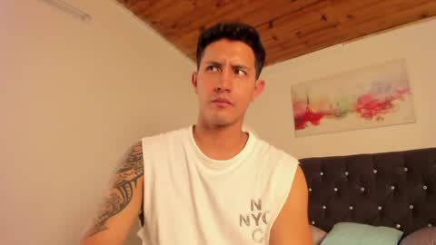 marcos_vieyra online show from May 25, 7:20 pm