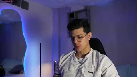 Marco Sullivan online show from February 19, 1:29 pm