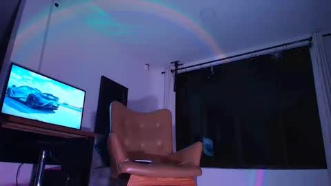 marcus_fire online show from November 24, 8:15 am