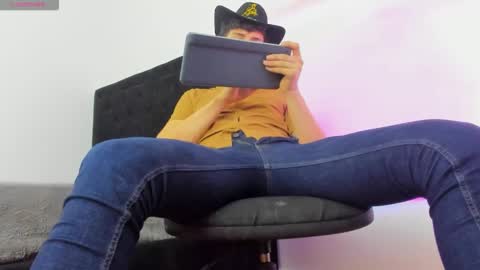 Marcus Independent Model online show from March 4, 8:10 am