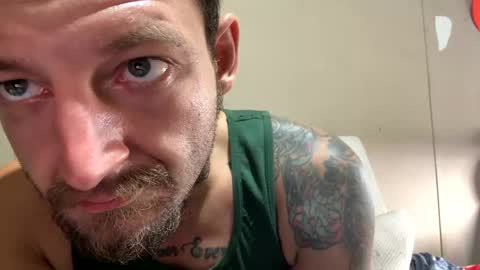 marihuanamike77 online show from September 18, 12:56 am