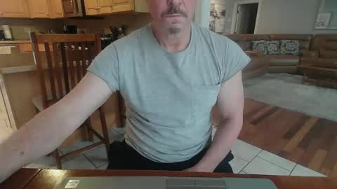 Mark online show from November 21, 3:00 pm