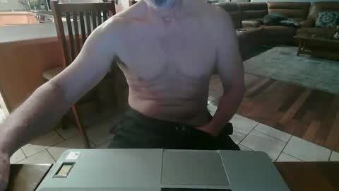 Mark online show from December 21, 11:57 pm