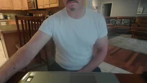 Mark online show from November 25, 2:52 pm