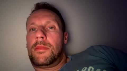 Mark online show from October 24, 9:05 pm