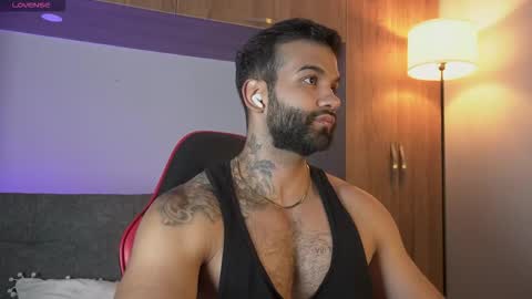 Mark online show from February 17, 11:47 pm