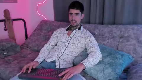 Snapshot of mark_kamper chatting on September 19, 11:37 pm  mark kamper  online show from September 19, 11:37 pm