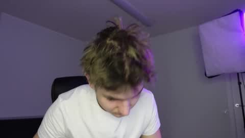 MARK KARSON online show from December 17, 11:28 am