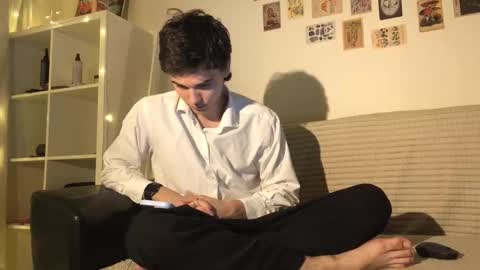 Mark online show from November 3, 3:14 pm