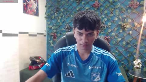 markbowie online show from December 16, 1:40 pm