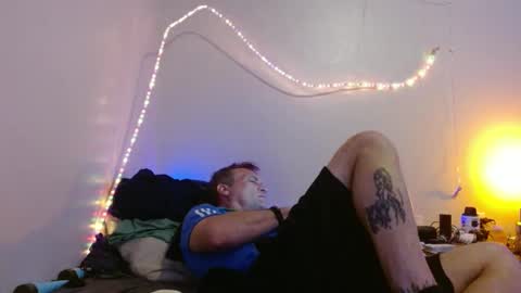 markymark101825061 online show from February 8, 11:33 am