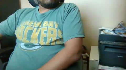 Married Horny Guy online show from May 18, 1:17 pm