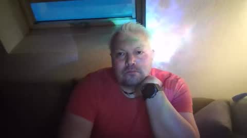 mars0481 online show from June 8, 7:26 pm