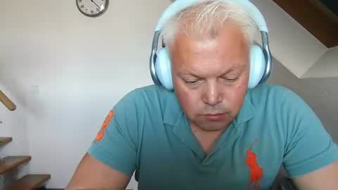 mars0481 online show from July 3, 9:26 am
