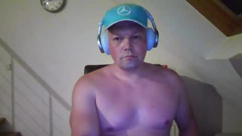 mars0481 online show from June 30, 12:44 am