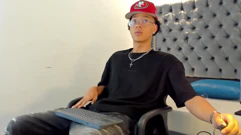 MARSHALL online show from March 9, 1:05 pm