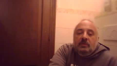 Snapshot of martinost chatting on October 26, 4:42 pm martinost online show from October 26, 4:42 pm