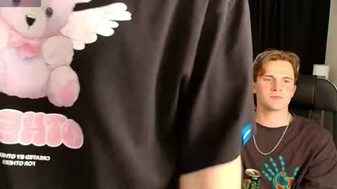 martintw_17 online show from June 15, 3:59 pm
