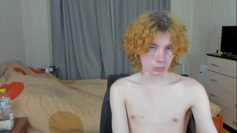 martintw_17 online show from July 20, 11:17 pm