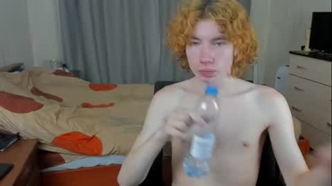 martintw_17 online show from June 19, 6:02 pm