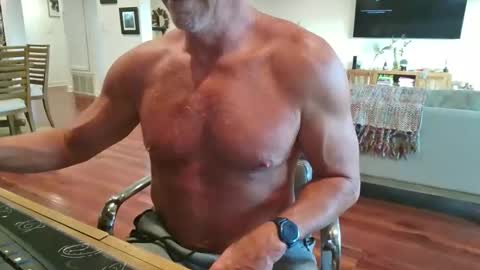mascmuscle49 online show from February 20, 12:07 am