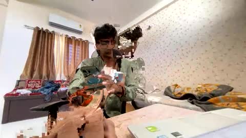 maskboyz2003 online show from November 9, 6:39 am