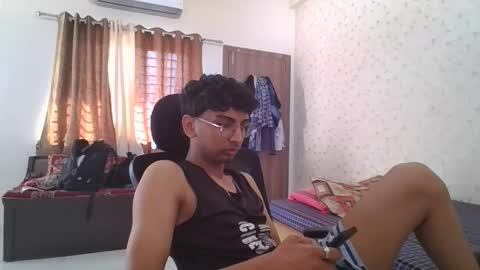 Mask Boy online show from November 5, 4:03 am