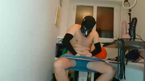 MaskPor2022 online show from March 11, 6:48 pm