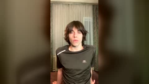 masonsilver_ online show from March 20, 6:17 am