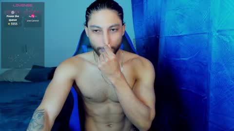 I Am Odin  online show from April 14, 11:15 pm