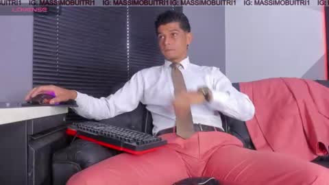 I am Massimo online show from July 28, 12:48 pm