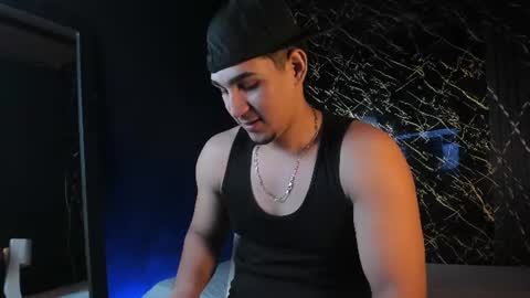 massimo_vidal online show from June 21, 6:13 pm