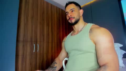 massimo online show from February 19, 2:02 pm